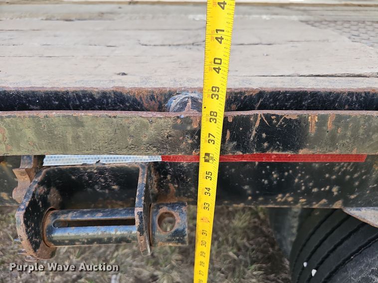 image for item DW3219 1988 Dorsey drop deck equipment trailer