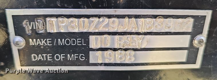 image for item DW3219 1988 Dorsey drop deck equipment trailer