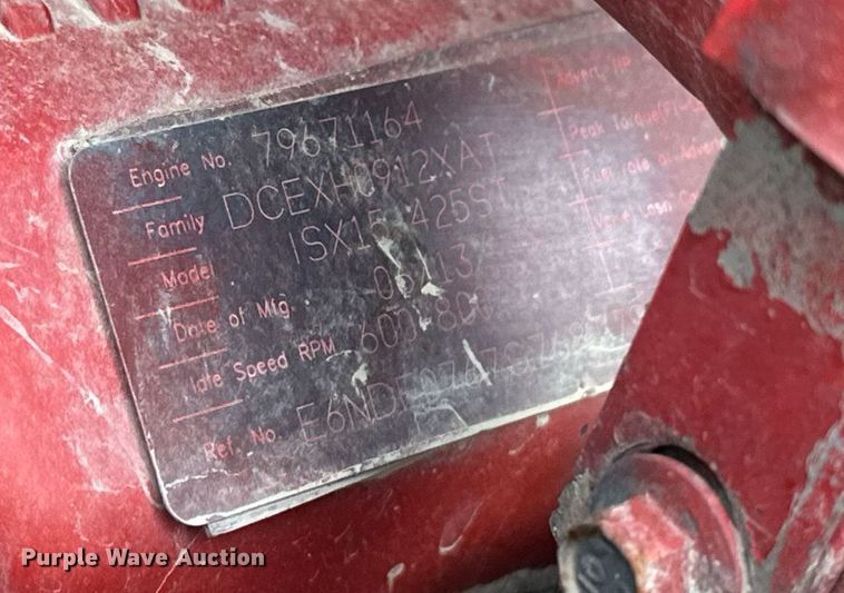 image for item DW5116 2014 Kenworth T600 semi truck