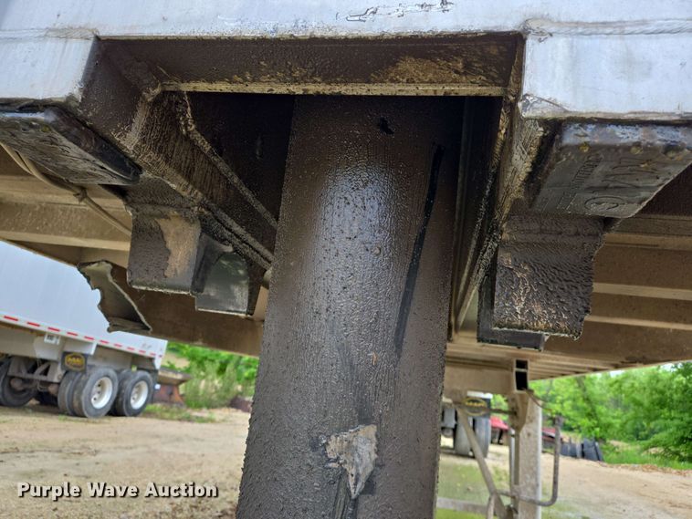 image for item DW7001 2018 Mac end dump trailer