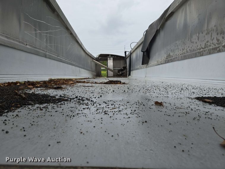 image for item DW7001 2018 Mac end dump trailer