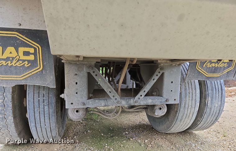 image for item DW7001 2018 Mac end dump trailer