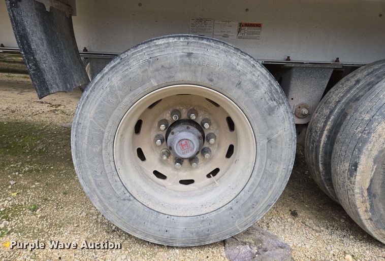 image for item DW7001 2018 Mac end dump trailer