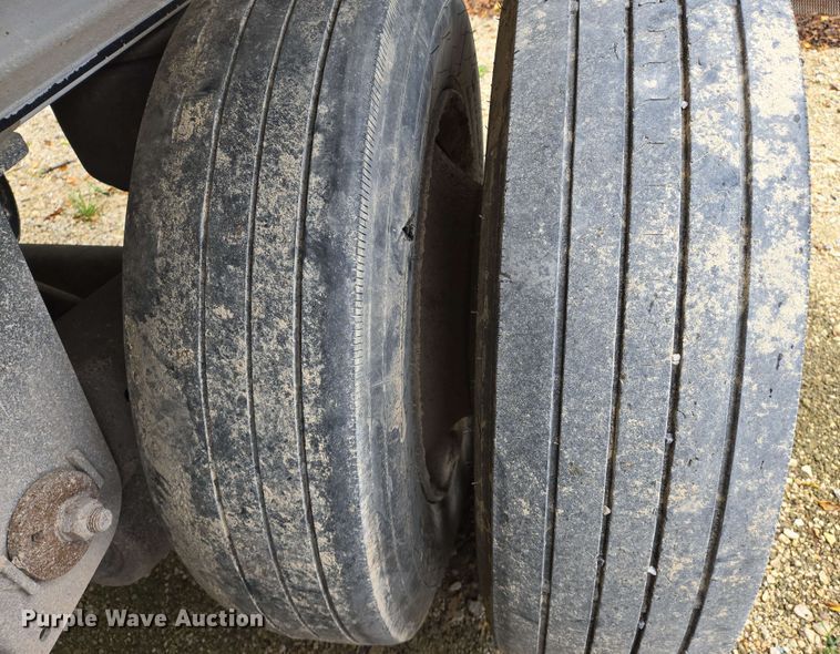 image for item DW7001 2018 Mac end dump trailer