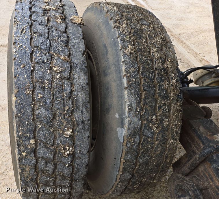 image for item DW7002 1992 Lufkin ULDII-38 end dump trailer