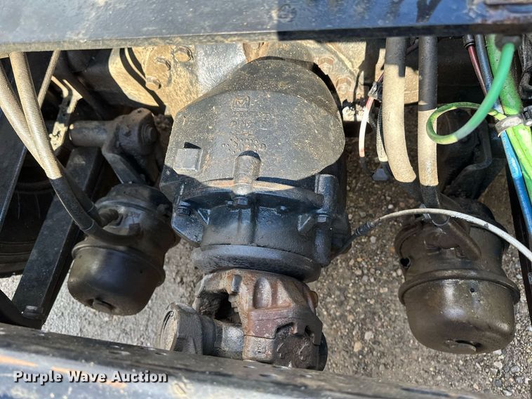 image for item EA2374 2014 Freightliner  Coronado SD 122 semi truck