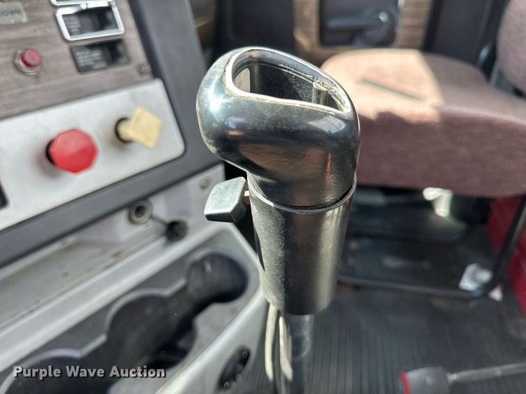 image for item EA2374 2014 Freightliner  Coronado SD 122 semi truck