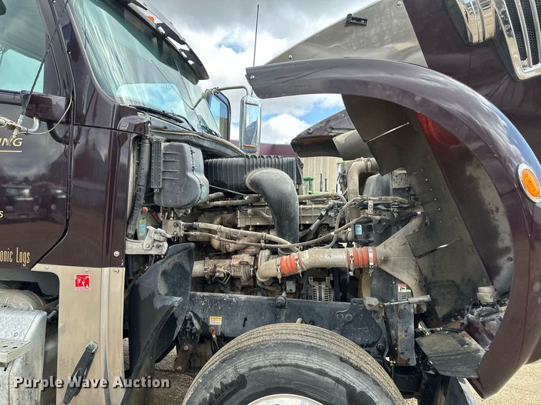 image for item EA2374 2014 Freightliner  Coronado SD 122 semi truck