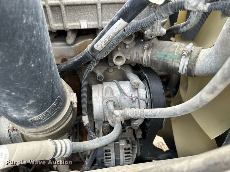 image for item EA2374 2014 Freightliner  Coronado SD 122 semi truck