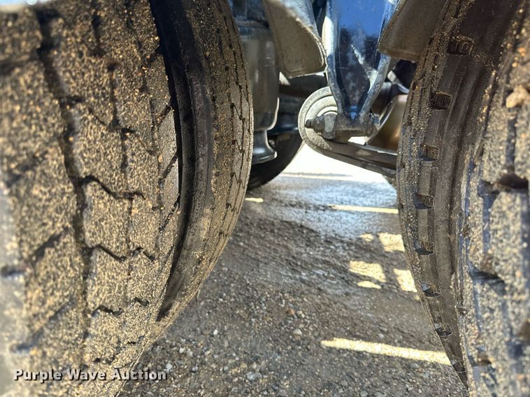 image for item EA2374 2014 Freightliner  Coronado SD 122 semi truck