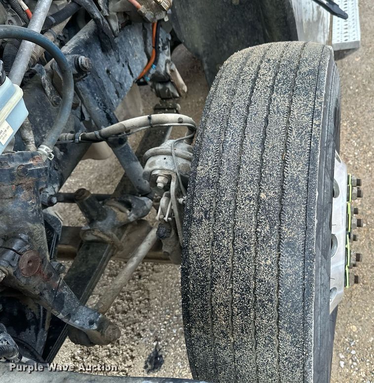 image for item EA2374 2014 Freightliner  Coronado SD 122 semi truck