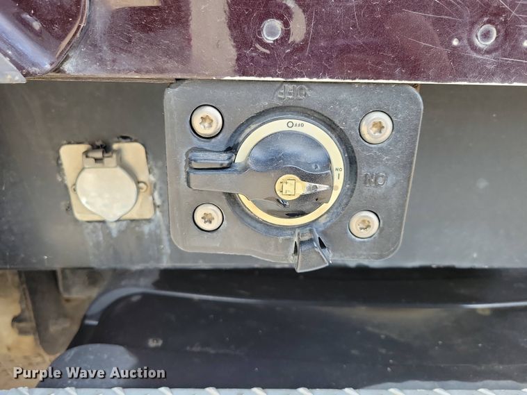 image for item EA2376 2014 Freightliner  Coronado SD 122 semi truck