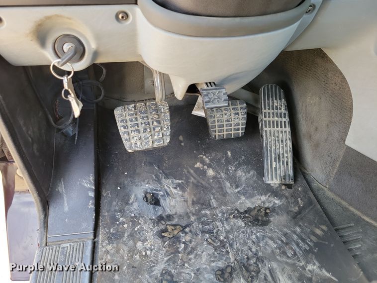 image for item EA2376 2014 Freightliner  Coronado SD 122 semi truck