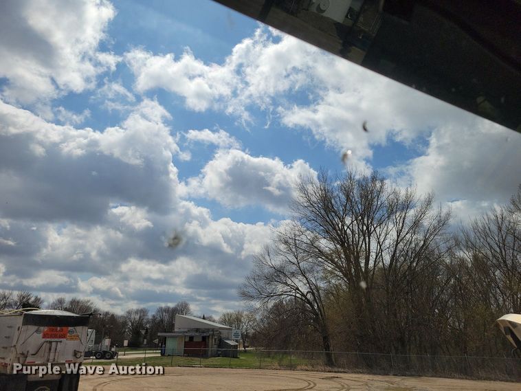 image for item EA2376 2014 Freightliner  Coronado SD 122 semi truck