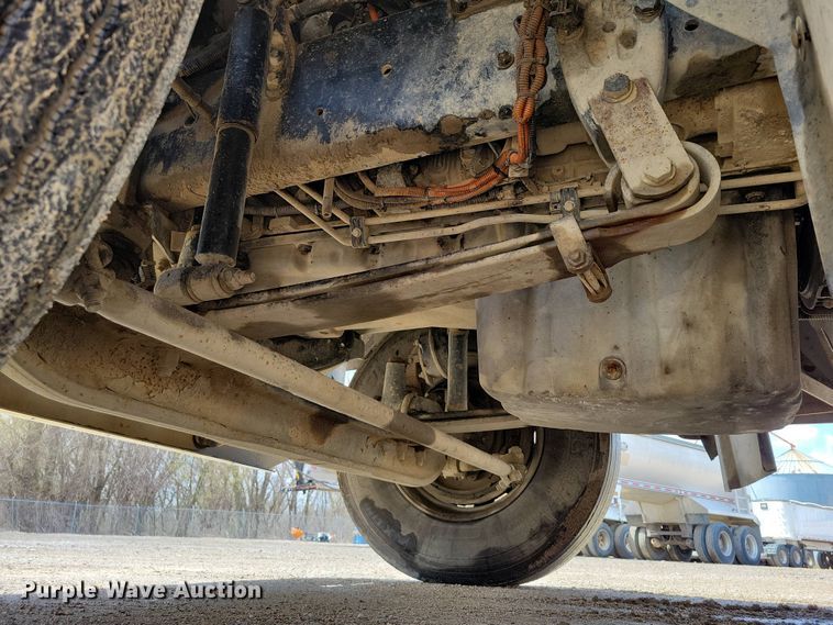 image for item EA2376 2014 Freightliner  Coronado SD 122 semi truck