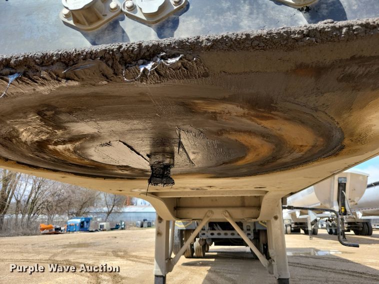 image for item EA2377 2023 Mac Trailer TRAR34AA6002023 end dump trailer