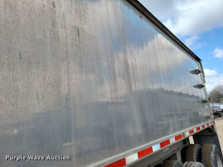 image for item EA2377 2023 Mac Trailer TRAR34AA6002023 end dump trailer