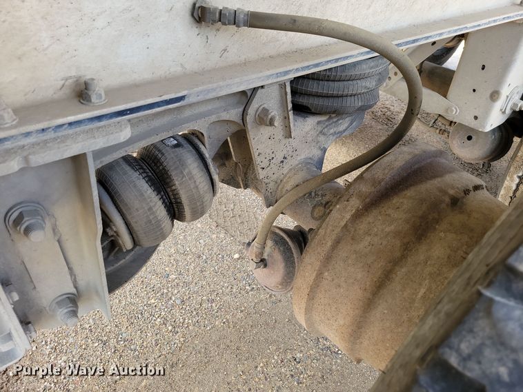 image for item EA2377 2023 Mac Trailer TRAR34AA6002023 end dump trailer