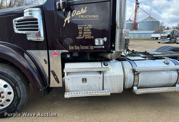 image for item EA2378 2014 Freightliner  Coronado SD 122 semi truck