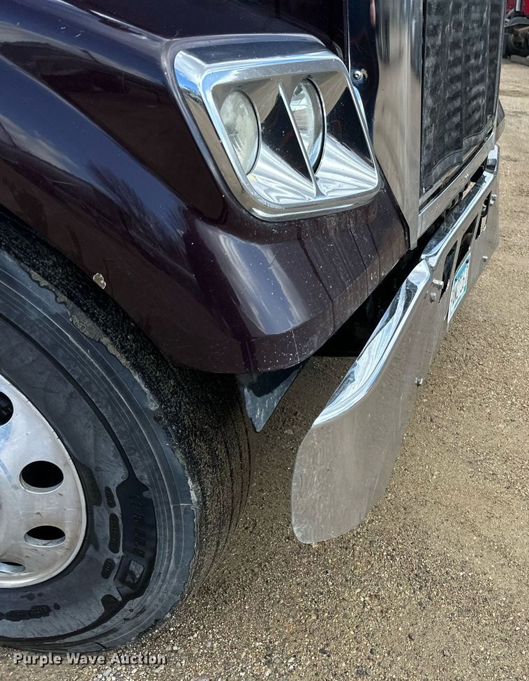 image for item EA2378 2014 Freightliner  Coronado SD 122 semi truck