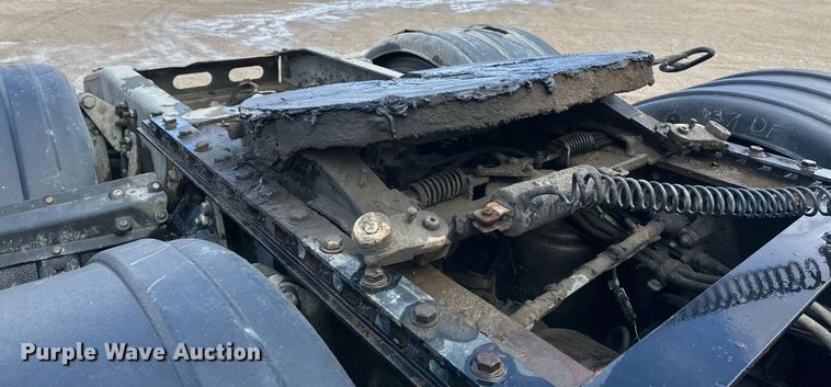 image for item EA2378 2014 Freightliner  Coronado SD 122 semi truck