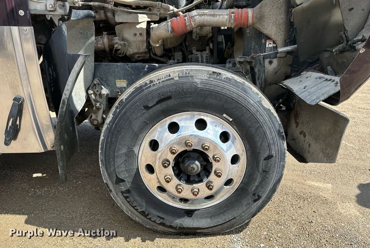 image for item EA2378 2014 Freightliner  Coronado SD 122 semi truck