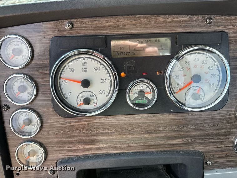 image for item EA2380 2014 Freightliner Coronado SD 122 semi truck