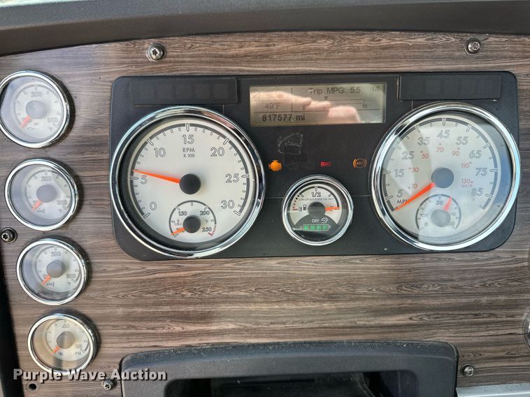 image for item EA2380 2014 Freightliner Coronado SD 122 semi truck