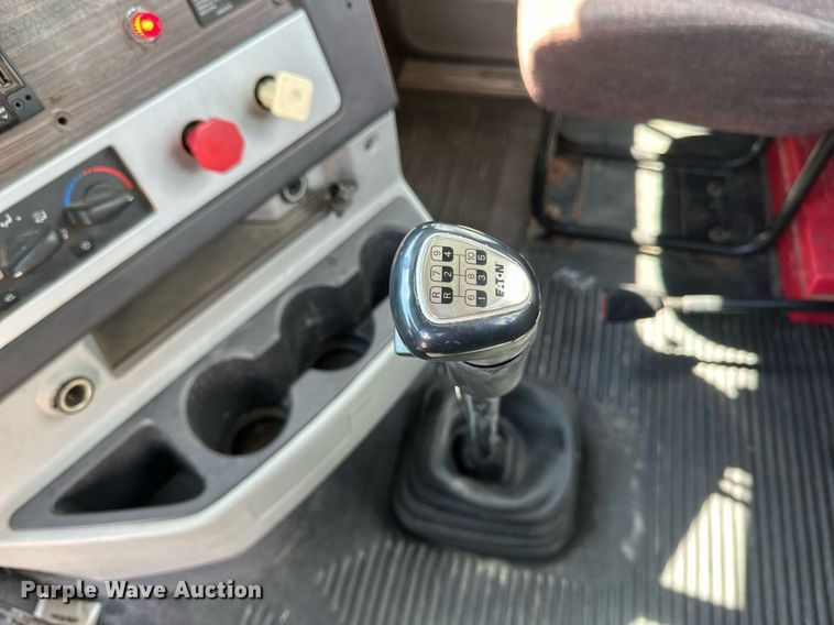 image for item EA2380 2014 Freightliner Coronado SD 122 semi truck