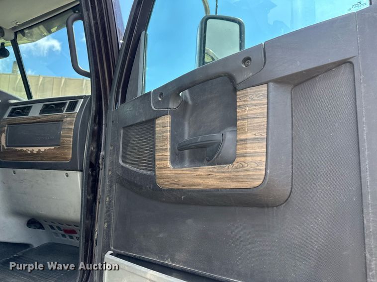 image for item EA2380 2014 Freightliner Coronado SD 122 semi truck