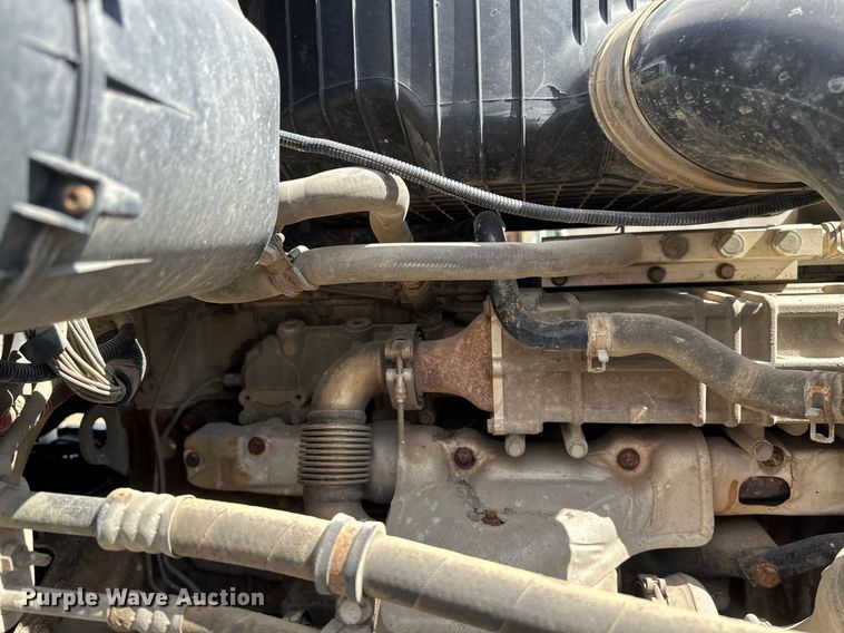 image for item EA2380 2014 Freightliner Coronado SD 122 semi truck