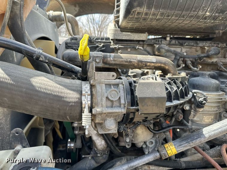 image for item EA2380 2014 Freightliner Coronado SD 122 semi truck