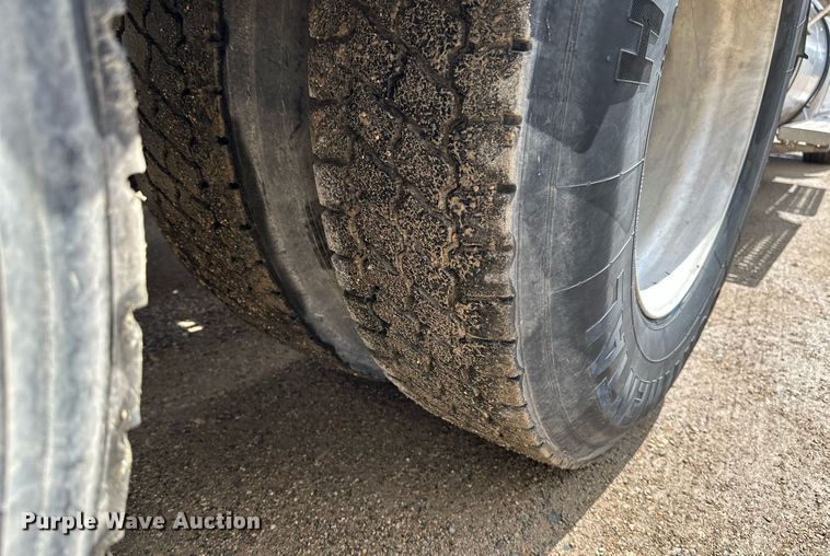 image for item EA2380 2014 Freightliner Coronado SD 122 semi truck