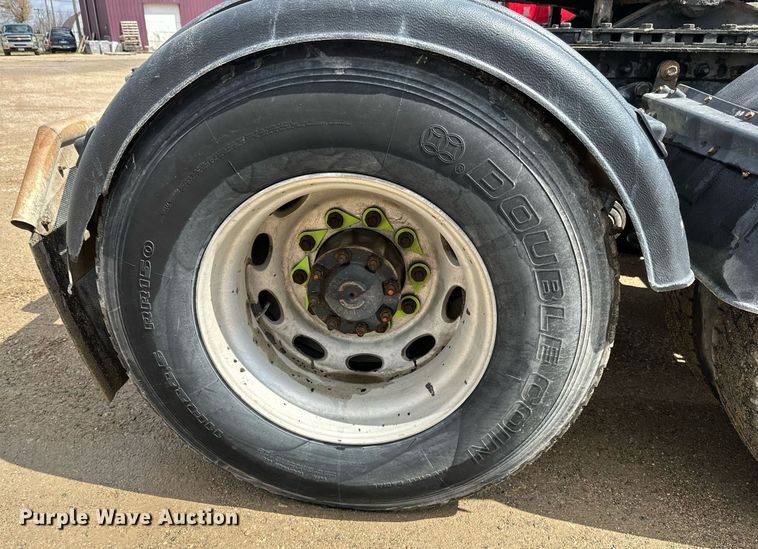 image for item EA2380 2014 Freightliner Coronado SD 122 semi truck