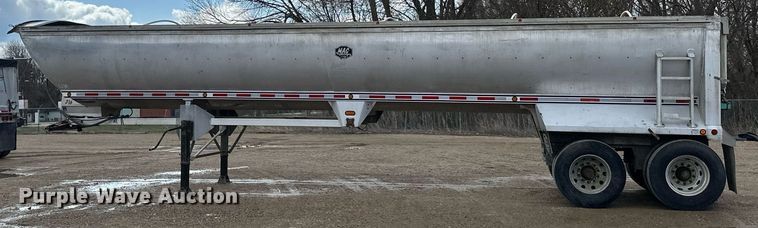 image for item EA2381 2008 Mac Trailer end dump trailer