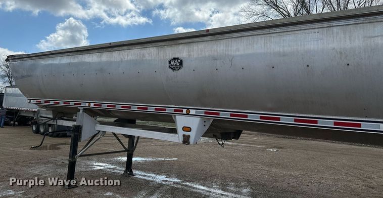 image for item EA2381 2008 Mac Trailer end dump trailer