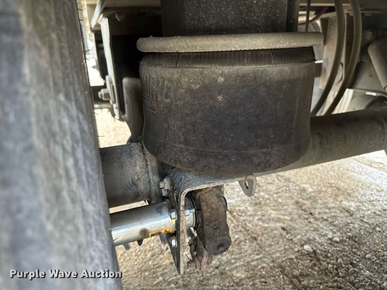 image for item EA2381 2008 Mac Trailer end dump trailer