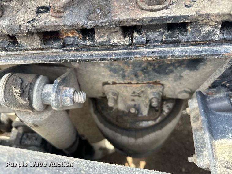 image for item EA2382 2014 Freightliner Coronado SD 122 semi truck