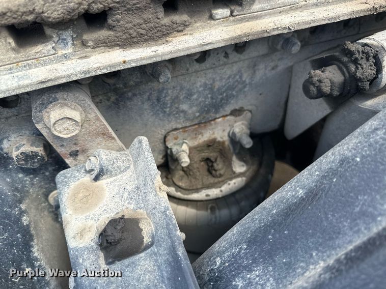 image for item EA2382 2014 Freightliner Coronado SD 122 semi truck