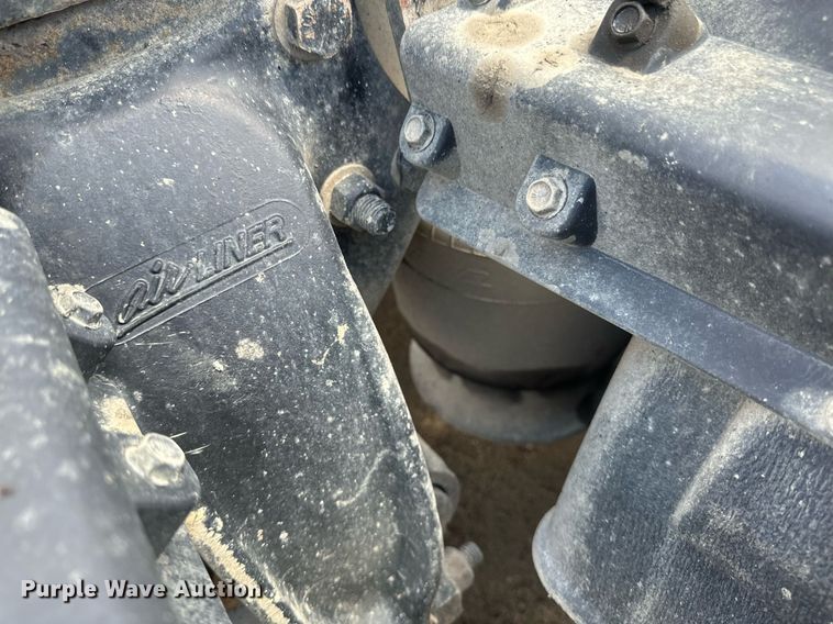 image for item EA2382 2014 Freightliner Coronado SD 122 semi truck