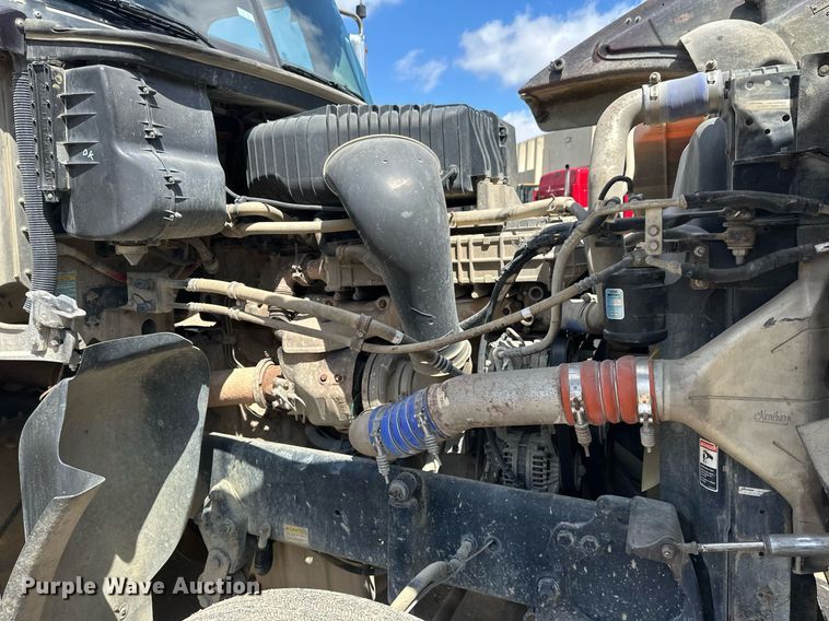 image for item EA2382 2014 Freightliner Coronado SD 122 semi truck