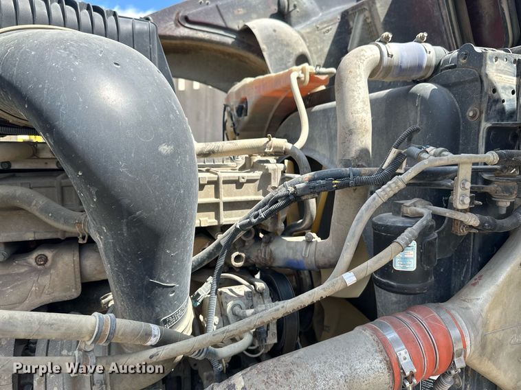 image for item EA2382 2014 Freightliner Coronado SD 122 semi truck