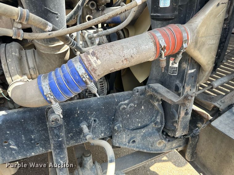 image for item EA2382 2014 Freightliner Coronado SD 122 semi truck