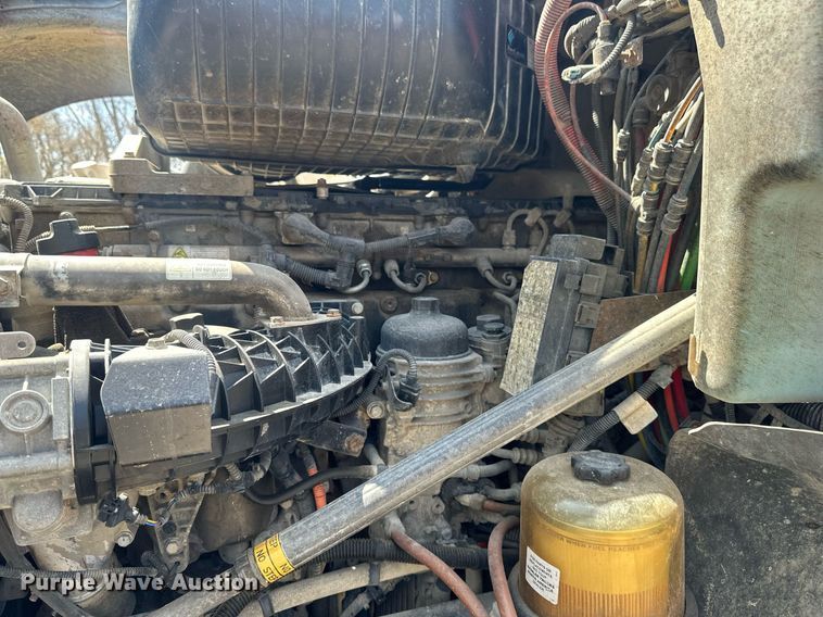 image for item EA2382 2014 Freightliner Coronado SD 122 semi truck