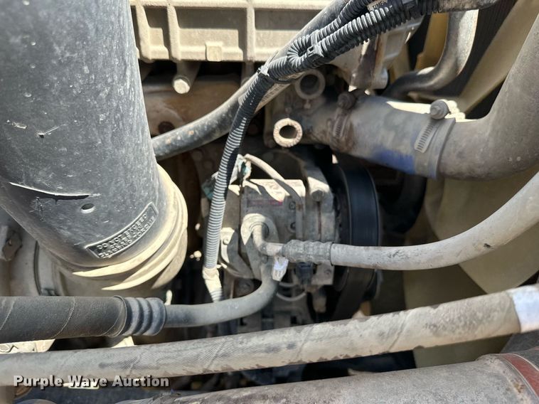 image for item EA2382 2014 Freightliner Coronado SD 122 semi truck