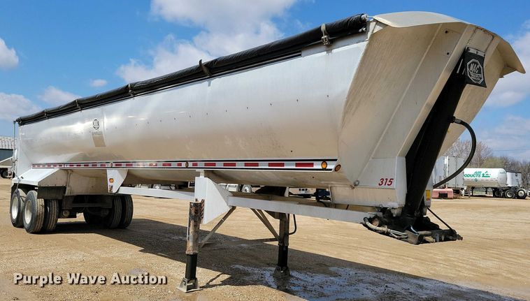 image for item EA2383 2008 Mac Trailer end dump trailer