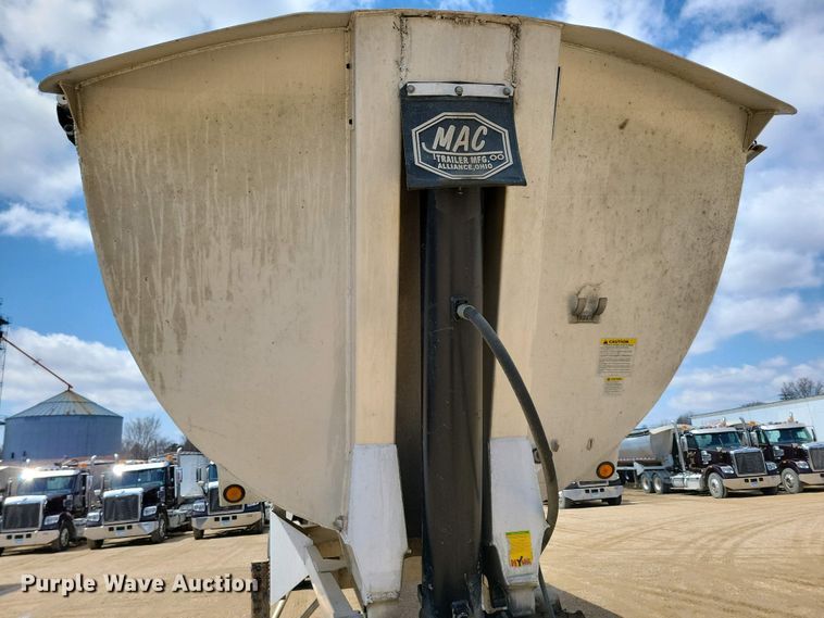 image for item EA2383 2008 Mac Trailer end dump trailer