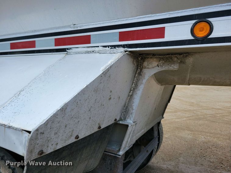 image for item EA2383 2008 Mac Trailer end dump trailer