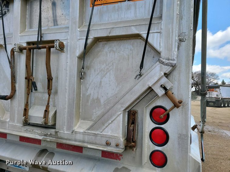 image for item EA2383 2008 Mac Trailer end dump trailer