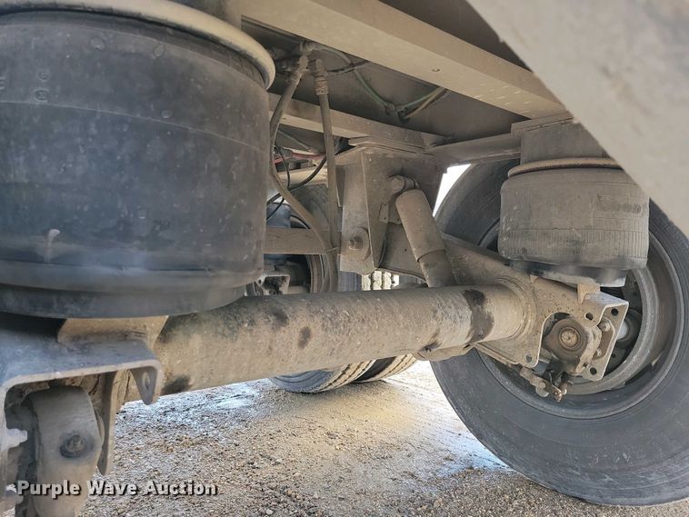 image for item EA2383 2008 Mac Trailer end dump trailer